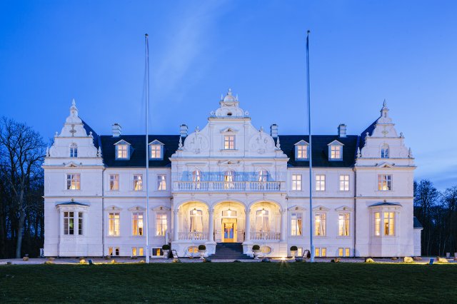 Slottet kveldstid. Foto: Kokkedal Slot Copenhagen